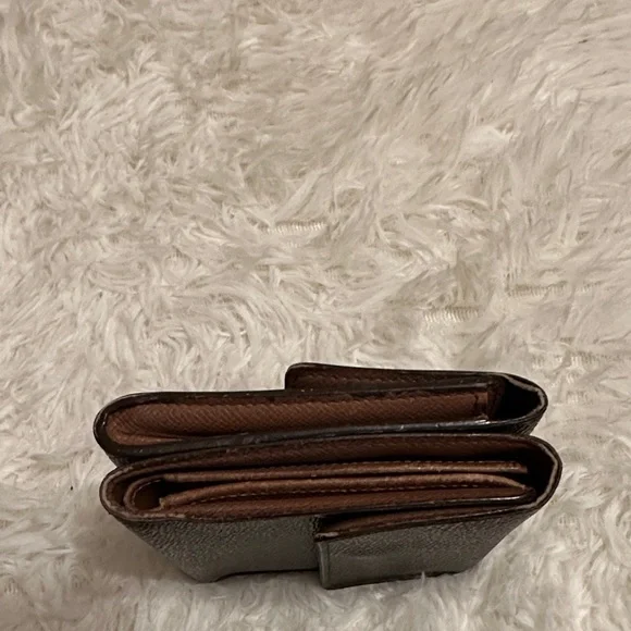 Louis Vuitton Monogram Brown Wallet - Picture 11 of 16